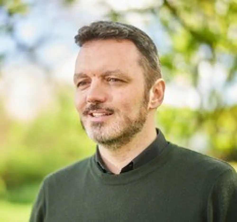Aled cemetry